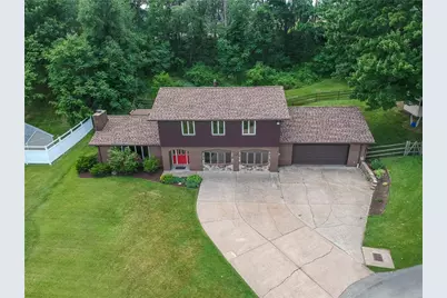 106 Colonial Way, Center Township, PA 15001 - Photo 4