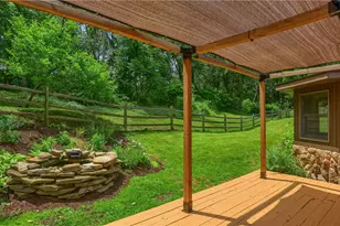 106 Colonial Way, Center Township, PA 15001 - Photo 38