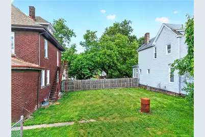 800 Fawcett Avenue, McKeesport, PA 15132 - Photo 6