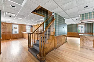 928 McLaughlin Run Rd, Bridgeville, PA 15017 - Photo 8