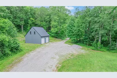 4025 Constitution Boulevard, Darlington Township, PA 16115 - Photo 28