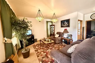 800 Ellsworth Ave, Jeannette, PA 15644 - Photo 28