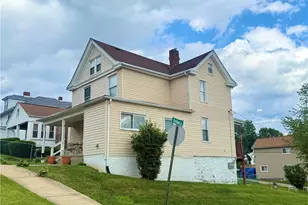 800 Ellsworth Ave, Jeannette, PA 15644 - Photo 2