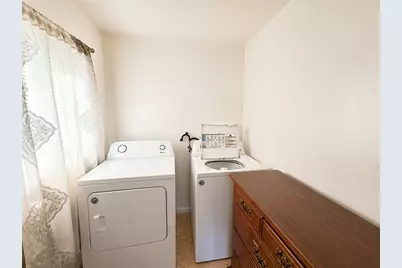 800 Ellsworth Ave, Jeannette, PA 15644 - Photo 34