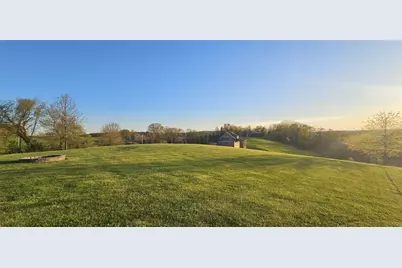 469 Dutchman Run Rd, Lower Burrell, PA 15068 - Photo 2