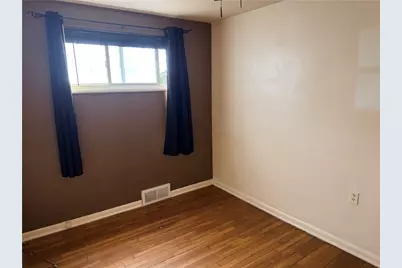1677 Dunluce Drive, Pittsburgh, PA 15037 - Photo 16
