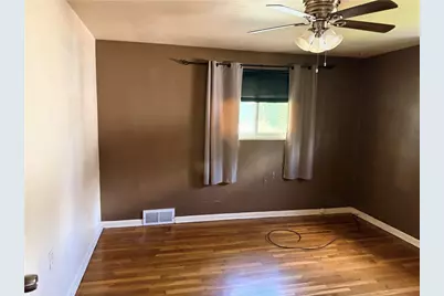 1677 Dunluce Drive, Pittsburgh, PA 15037 - Photo 24