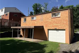 1677 Dunluce Dr, Pittsburgh, PA 15037 - Photo 40