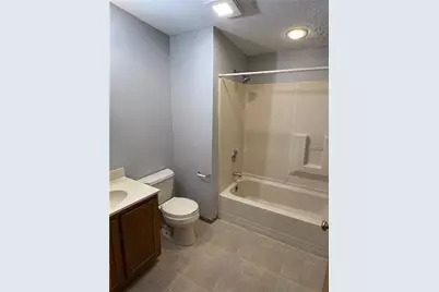 2114 Murray Ave #2nd floor, Pittsburgh, PA 15217 - Photo 8
