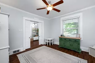 129 N Milton St, Zelienople, PA 16063 - Photo 8
