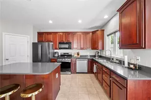 325 Wealdstone Rd, Cranberry Township, PA 16066 - Photo 10