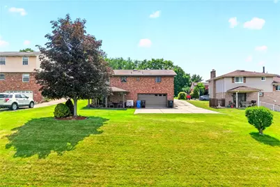 404 Highland Dr, Elizabeth Twp/Boro, PA 15037 - Photo 6