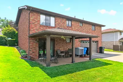 404 Highland Dr, Elizabeth Twp/Boro, PA 15037 - Photo 4