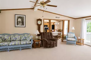 110 Meadow St, Buffalo Township, PA 16055 - Photo 6