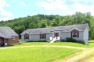 110 Meadow St, Buffalo Township, PA 16055 - Photo 1