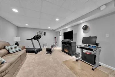 306 Acre Ave, Butler, PA 16001 - Photo 4