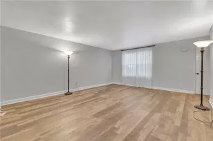 2902 Darlington Rd, Chippewa Township, PA 15010 - Photo 6