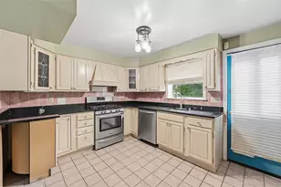 452 E McMurray Ct, Peters Township, PA 15317 - Photo 18