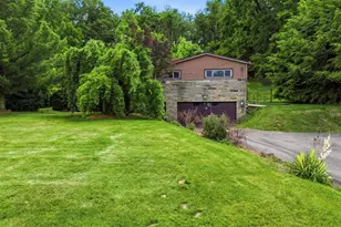 452 E McMurray Ct, Peters Township, PA 15317 - Photo 1