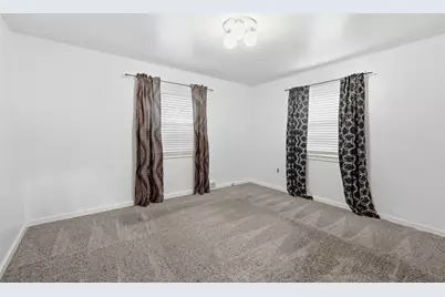 452 E McMurray Ct, Peters Township, PA 15317 - Photo 8