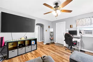 10 Elizabeth St, Canton Township, PA 15301 - Photo 8
