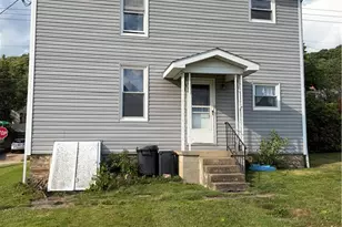 702 Vine, West Newton, PA 15089 - Photo 2