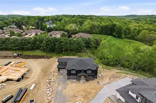 2397 Leonard Ln, Hampton, PA 15044 - Photo 12