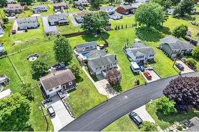 12 Cree Dr, Hempfield Township, PA 15601 - Photo 6