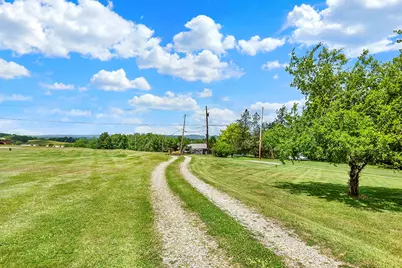 1099 Gravel Hill Rd, Ligonier Township, PA 15658 - Photo 8