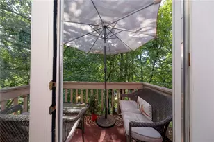 9 Graham Pl, Pittsburgh, PA 15232 - Photo 10