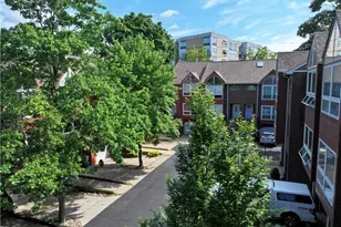 9 Graham Pl, Pittsburgh, PA 15232 - Photo 2