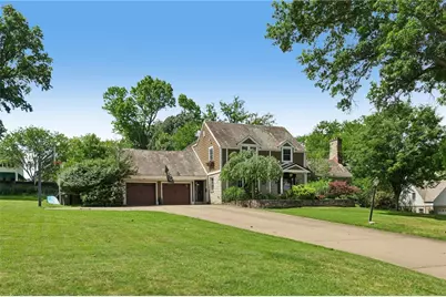 816 Woodland Ave, Oakmont, PA 15139 - Photo 2