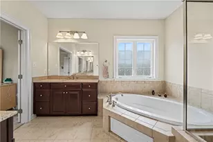 303 Connemara Ct, Pine Township, PA 16046 - Photo 24