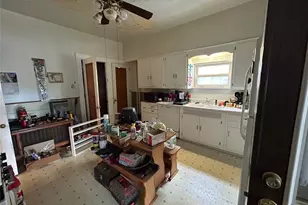 725 Bloom St, Johnstown, PA 15902 - Photo 10