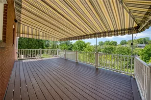 226 Coleen Dr, Pittsburgh, PA 15236 - Photo 8