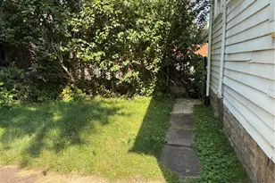 960 S Braddock Ave, Pittsburgh, PA 15221 - Photo 2
