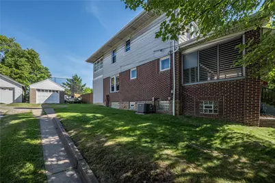 2716 Castlegate Ave, Pittsburgh, PA 15226 - Photo 16
