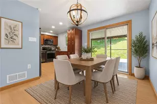 18 Kohleen Dr, Robinson Twp, PA 15136 - Photo 8