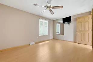 18 Kohleen Dr, Robinson Twp, PA 15136 - Photo 22