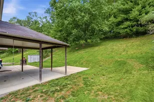 18 Kohleen Dr, Robinson Twp, PA 15136 - Photo 42