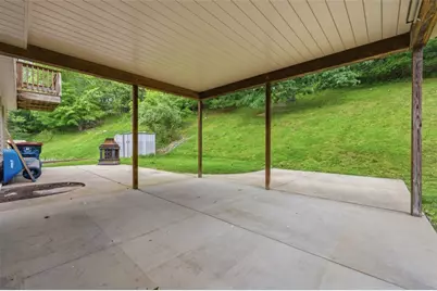 18 Kohleen Drive, Robinson Twp, PA 15136 - Photo 16