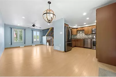 18 Kohleen Drive, Robinson Twp, PA 15136 - Photo 8