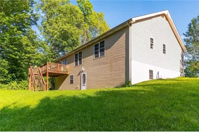 110 Chrie Ln, Clay Township, PA 16001 - Photo 2