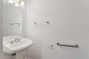 207 Maple Ct, Center Township, PA 15001 - Photo 28