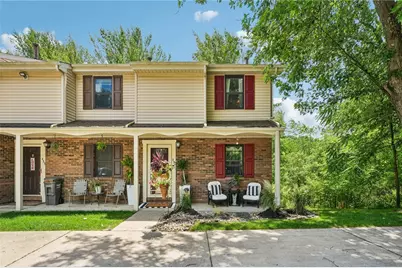 435 Brookside Ct, Seven Fields Boro, PA 16046 - Photo 1