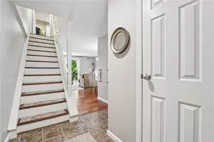 435 Brookside Ct, Seven Fields Boro, PA 16046 - Photo 6