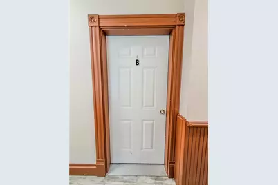 137 N Main St #B, Butler, PA 16001 - Photo 2