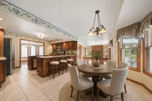 9470 Pembroke Cir, North Huntingdon, PA 15642 - Photo 6