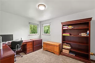 1031 Sanda Dr, Pittsburgh, PA 15227 - Photo 14