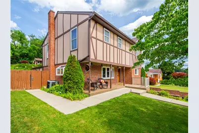 1031 Sanda Dr, Pittsburgh, PA 15227 - Photo 2
